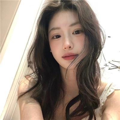 多芬丢失的项链封面
